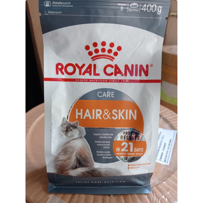 Royal Canin Hair and Skin Care 400gr makanan kucing 400 gr