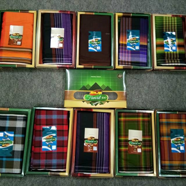 Grosir Sarung Atlas Favorit isi 10pcs