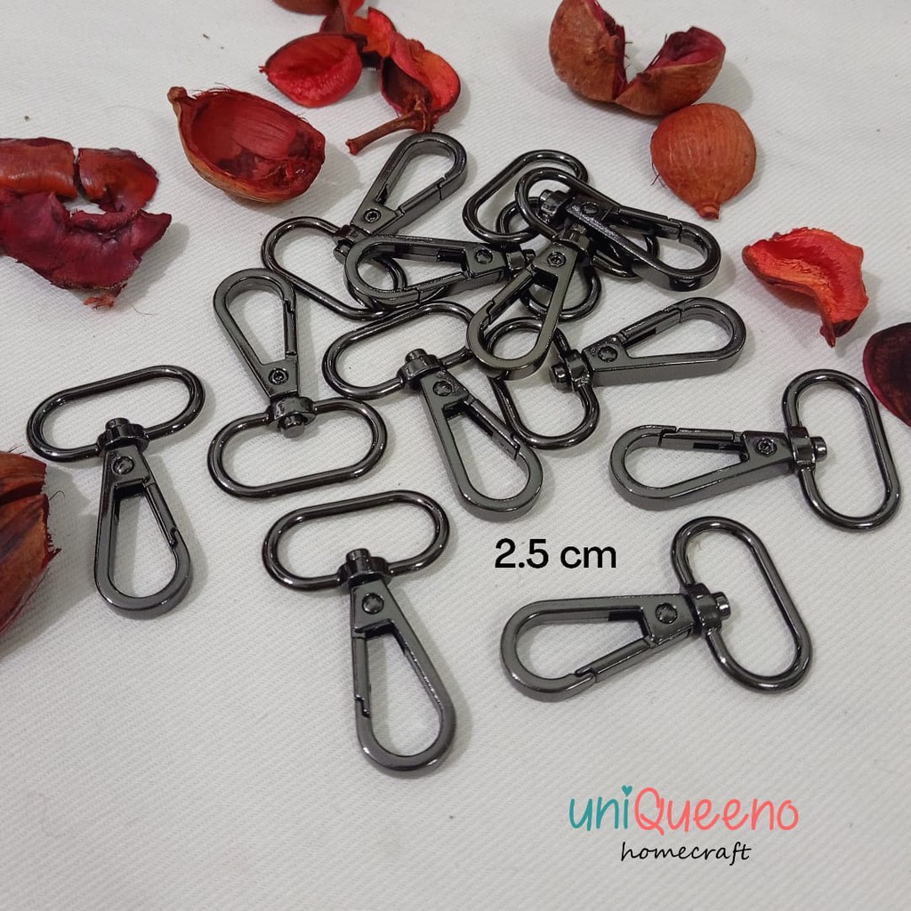 Ring Kait Pengait 2.5 cm Black Nikel Oval