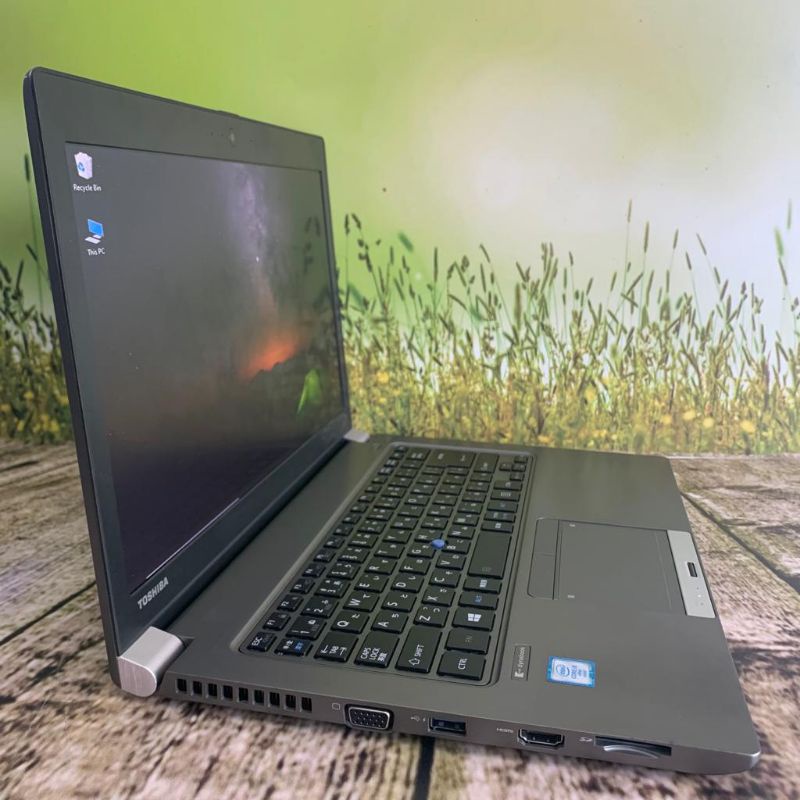 Toshiba Tecra Z40C / R64 Core i5 Gen 6 RAM 8GB Laptop Kerja