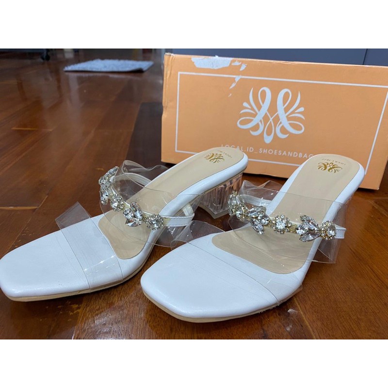 local.id sandal heels white