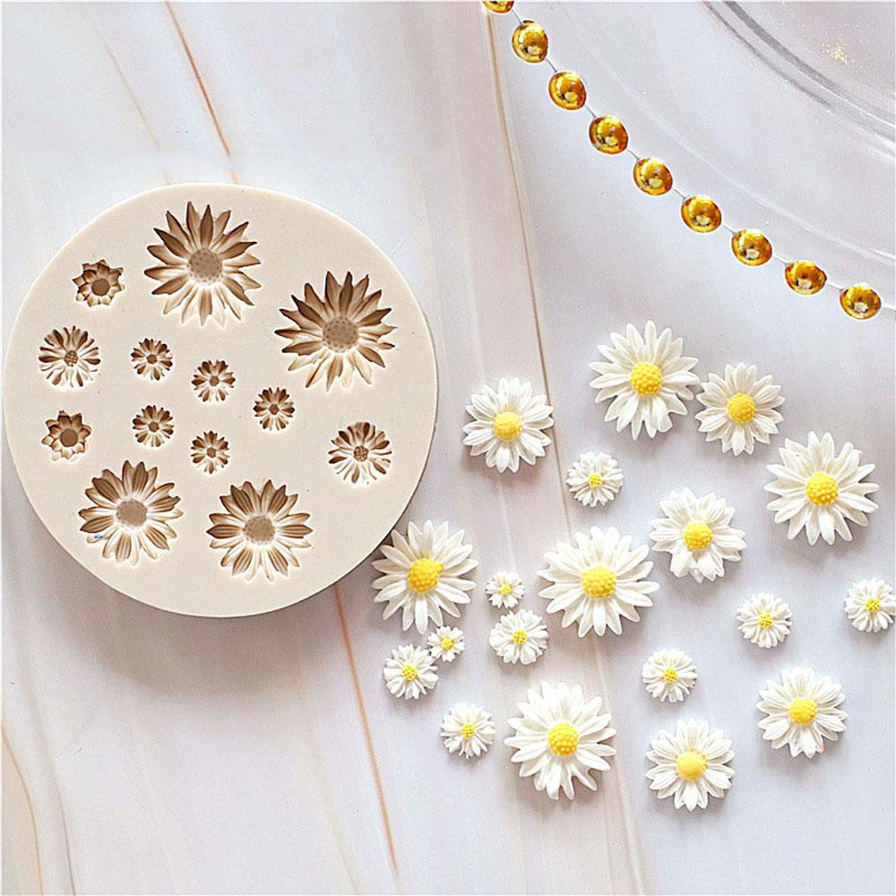 [Elegan] Fondant Cake Decoration Mini Daisy Alat Dekorasi Kue Cetakan Coklat Sabun Silikon