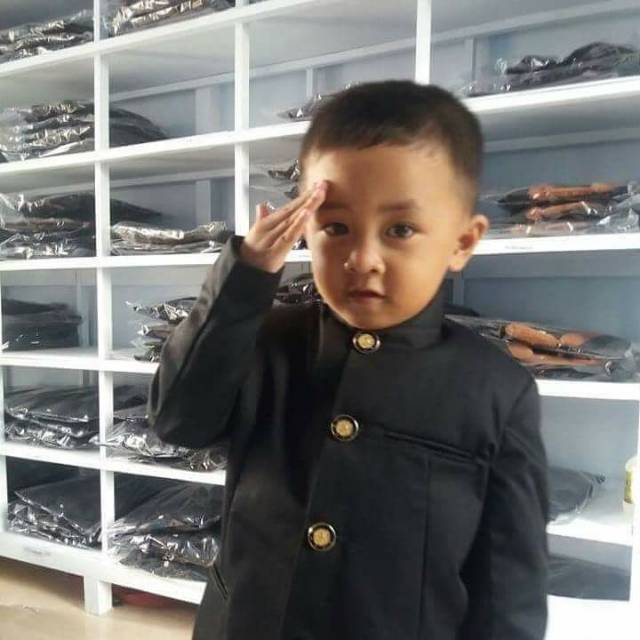 Jas Mandarin Hitam dan Putih