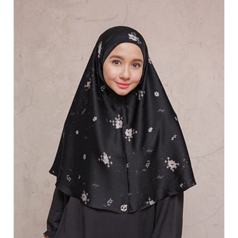 L by LCB #HijabDiRumahAja Motif Black
