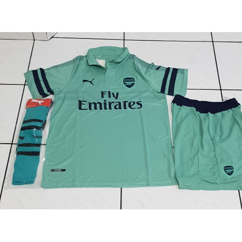Khanzzs lagi ada     JERSEY SETELAN ARSENAL 3RD 2018/2019 + KAOS KAKI GRADE ORI    Mari beli kak