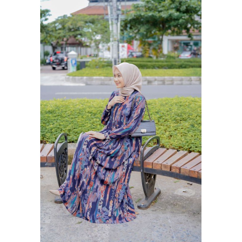 GAYATRI DRESS BY BBCCOLLECTIONS