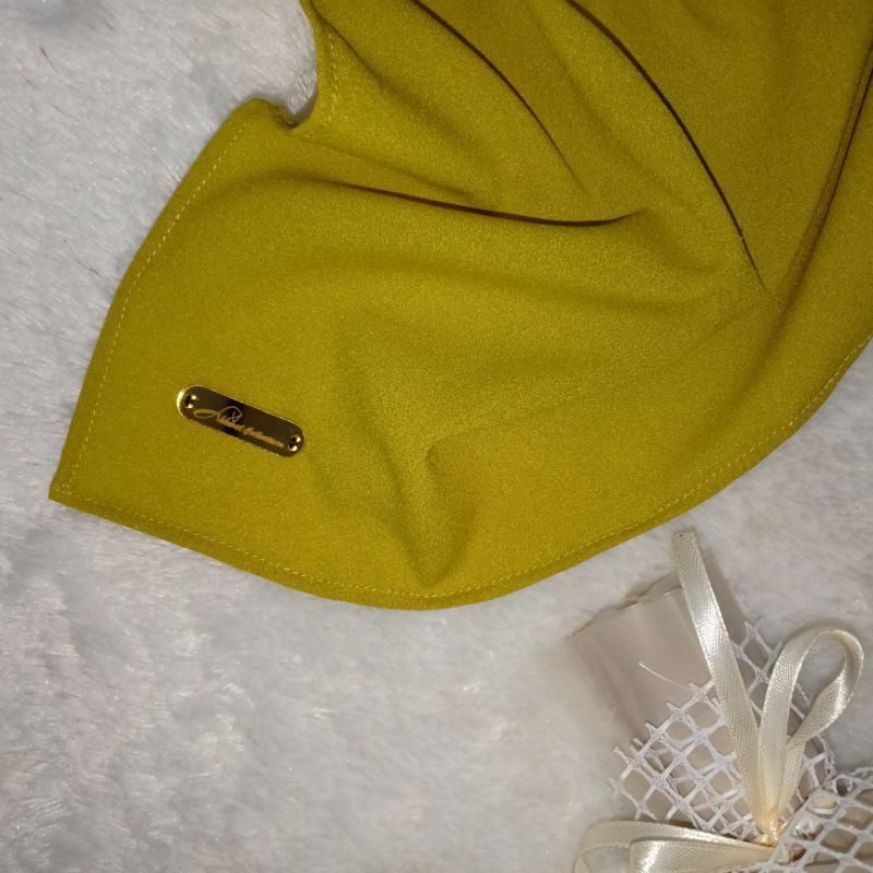 AKHWAT COLLECTIONS | PASHMINA DIAMOND CREPE ITALIANO 200X70 CM | FREE GIFT | JUMBO | PASHMINA VIRAL-Lemon