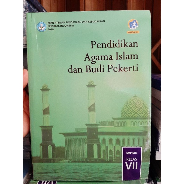 

buku agama islam kelas VII