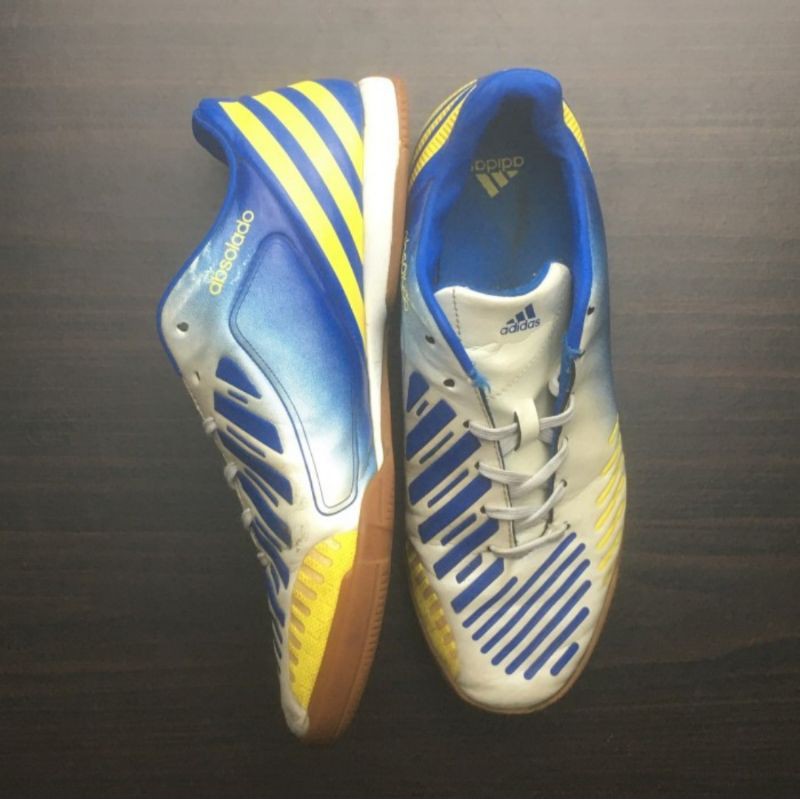 sepatu adidas predator absolado