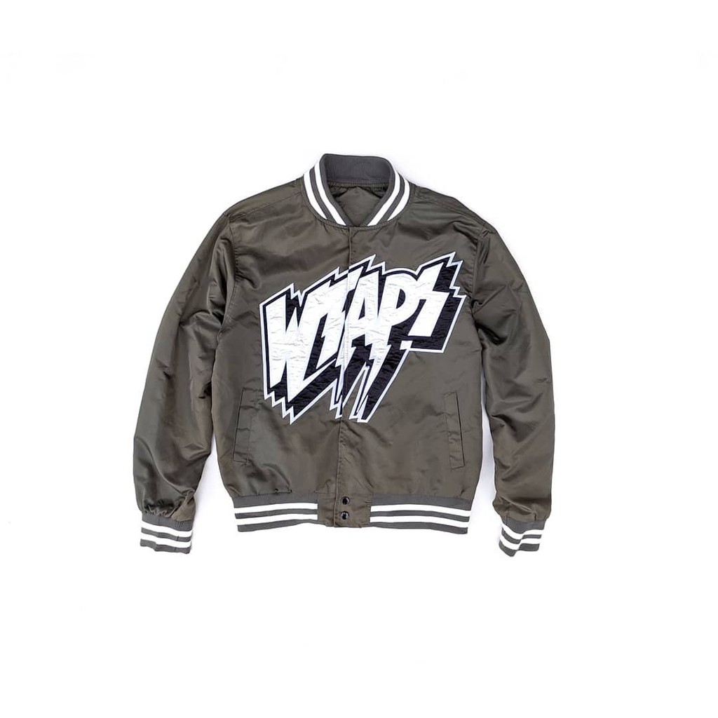 JAKET BEKAS VARSITY WTAPS
