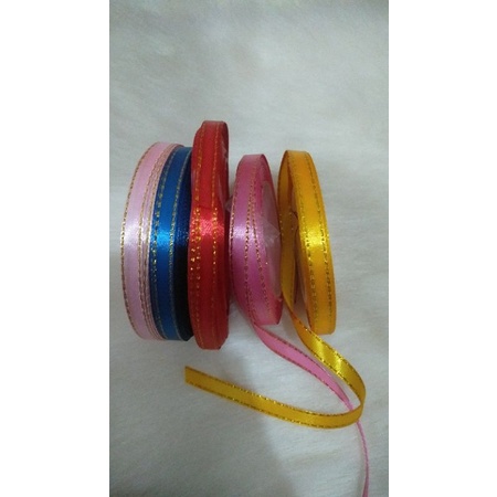 

pita satin 0.6cm list emas