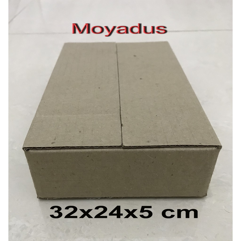 

kardus karton uk. 32x24x5 cm .......mp