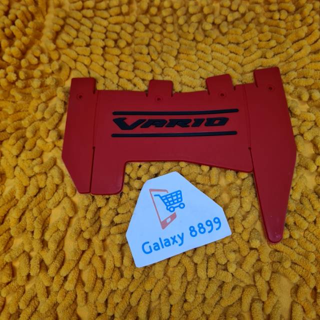 Mudflap Vario Pelindung lumpur merah teks hitam