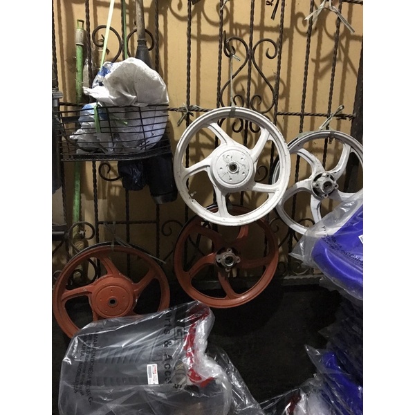 Velg Yamaha nouvo S Malaysia copotan