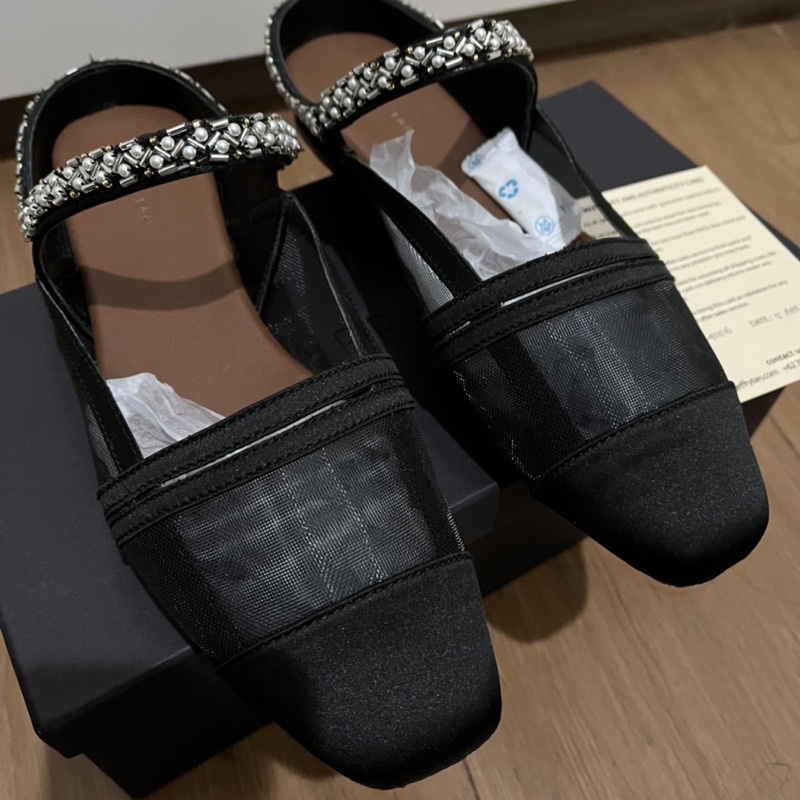 Preloved Jeffry Tan Paris Flat