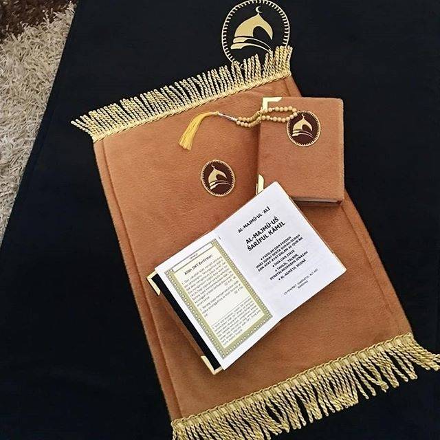 Gambar Sajadah Alquran Dan Tasbih - AR Production