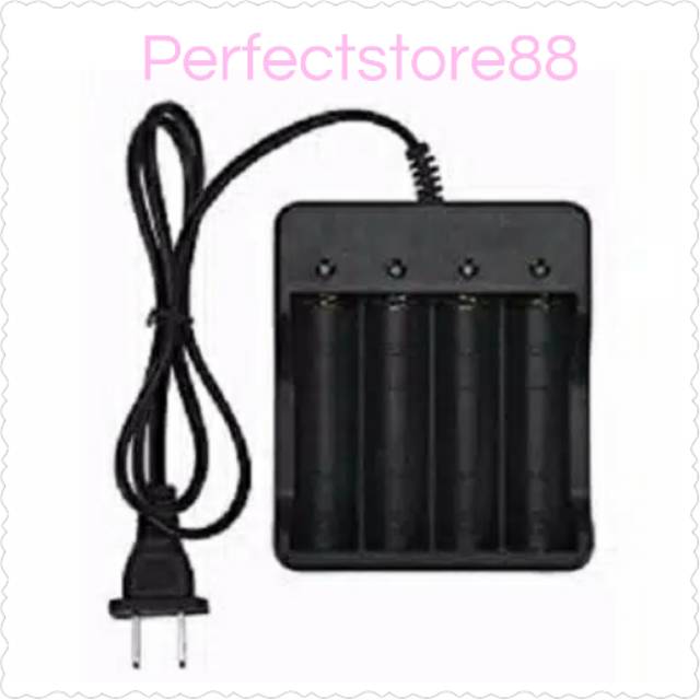 Dekstop Charger Universal 4 slot baterai Senter Powerbank 18650 New Termurah