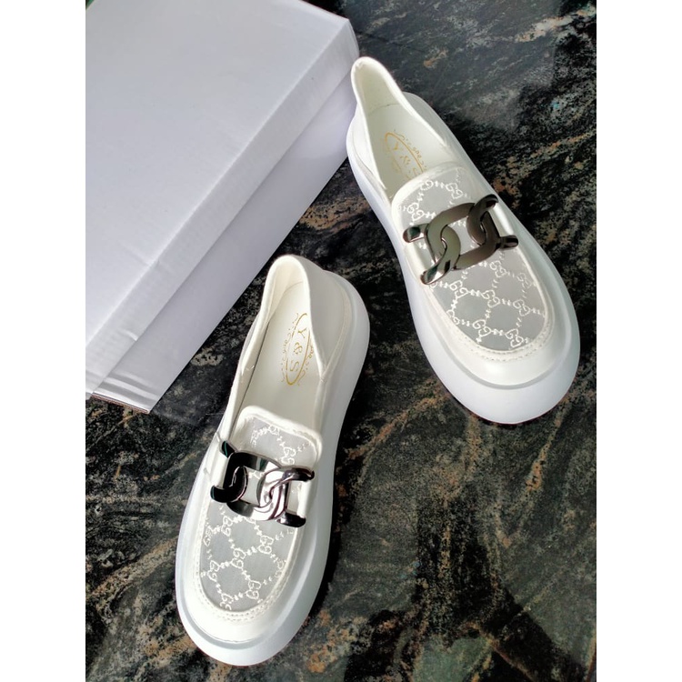 Sepatu wanita  Fashion 618