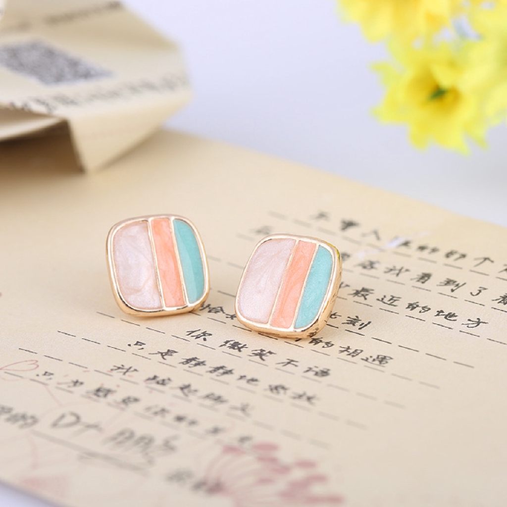 Anting Klip Enamel Bentuk Kotak Warna-Warni Untuk Wanita