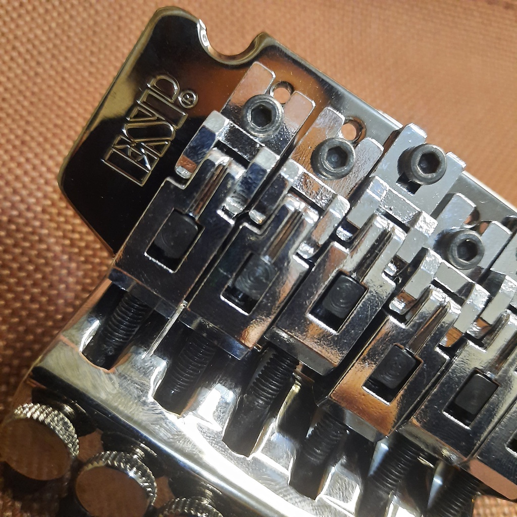 Tremolo up down ESP - Bridge Up Down