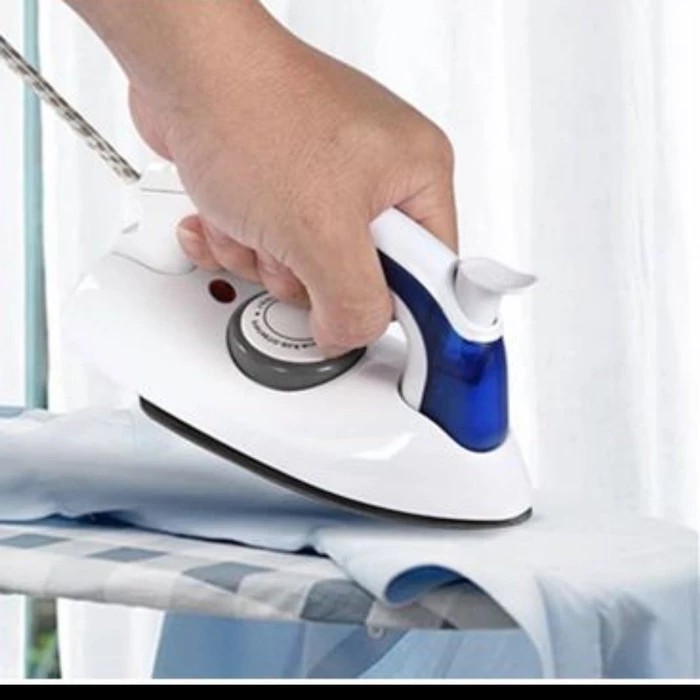 Setrika Lipat Uap Steam Travel Iron Mini