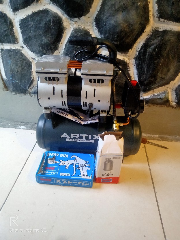 Meiji Spray Gun Spet Cat Tabung Atas F75 400cc