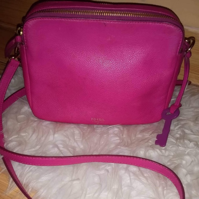 Tas Fossil Sling Pink Preloved