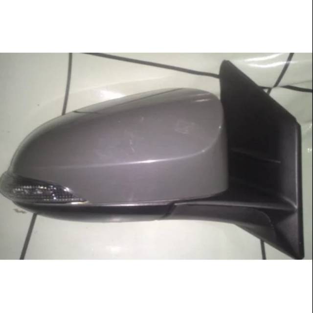 Spion elektrik mirror calya sigra bagian kanan