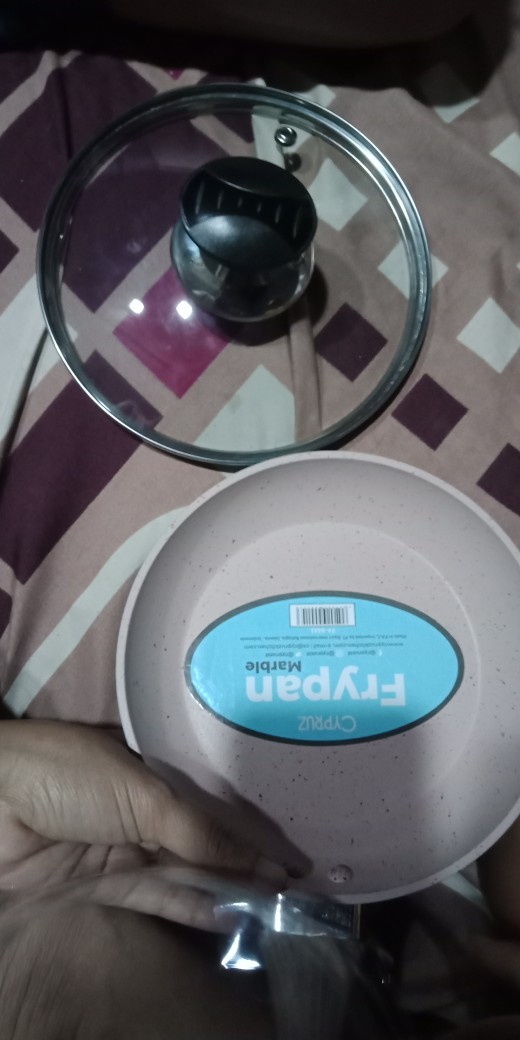 Frying Pan Fry Pan Panci Wajan Kuali Marble Anti Lengket Dengan Tutup Cypruz Brand Belgium.