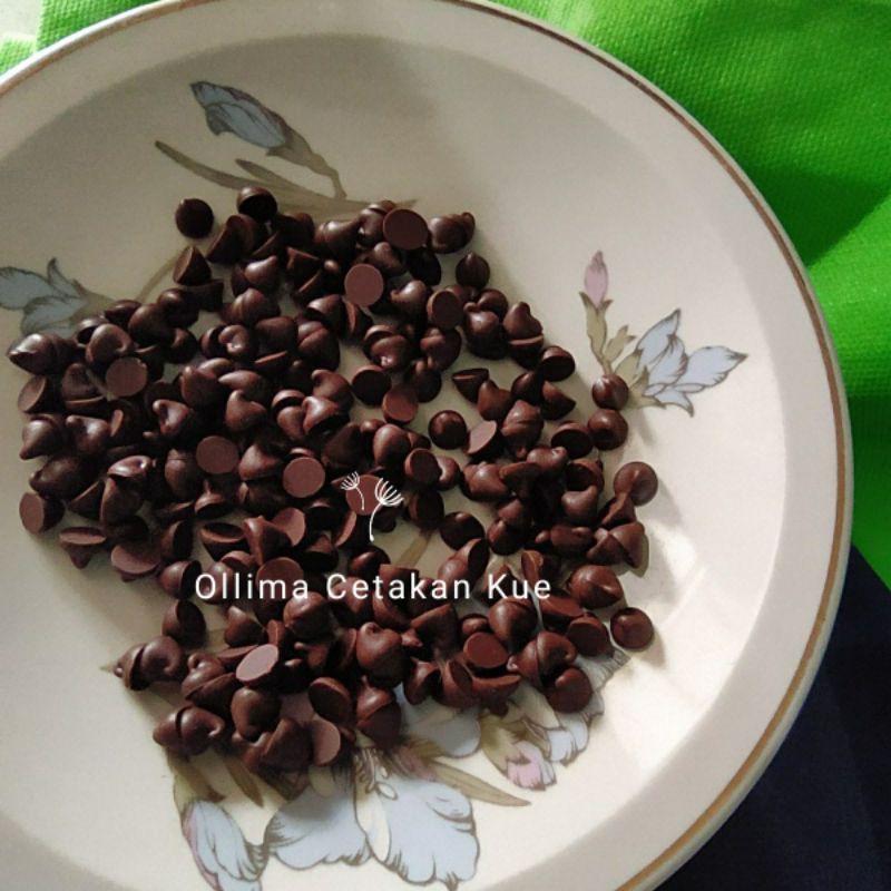 

Tulip Choco Chips Dark Compound Rr pack 250gr