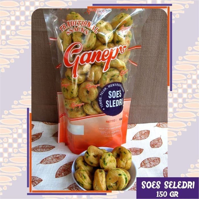 

Kue Soes Seledri Snack Makanan Ringan Tradisional Gurih Renyah Beraroma Seledri