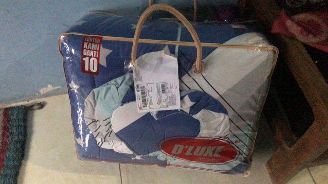 Selimut Kintakun Micro Flannel 160x200 Queen - Spongebob Brenda Graciela Kezia Victor Slmt160dlx