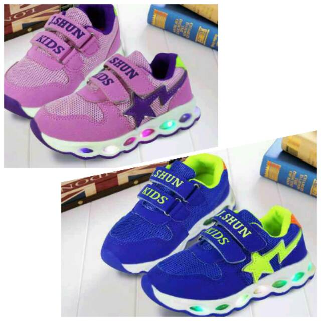 Sepatu anak laki laki perempuan import LED Thunder