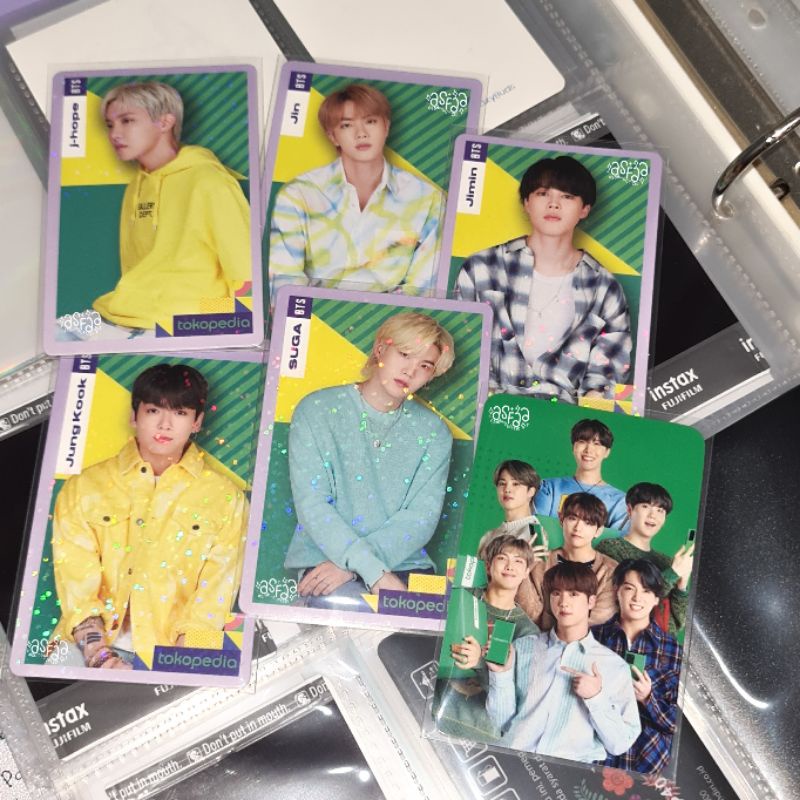 Bundle 2 PC BTS Toko Hijau Baru Holo Jungkook j-hope Jimin Jin Yoongi Photocard PC Suga Seokjin jhop