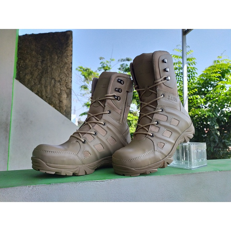 Sepatu  5.11 Tactical Tinggi, Boots Outdoor Safety