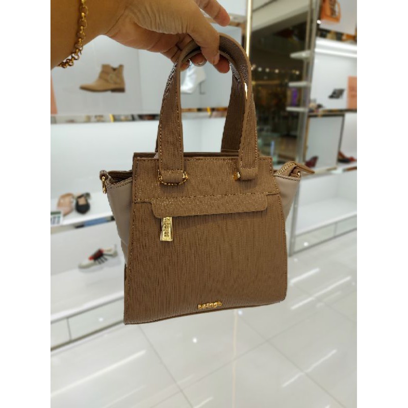 

Bellagio new COLLECTION tag 549.000