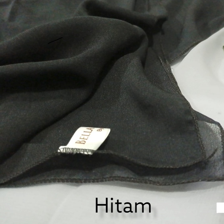 Helen_Shop86 Bella Square Kerudung Segi Empat Pollycotton  Jilbab Bela 110x110 Hijab Segiempat Polos