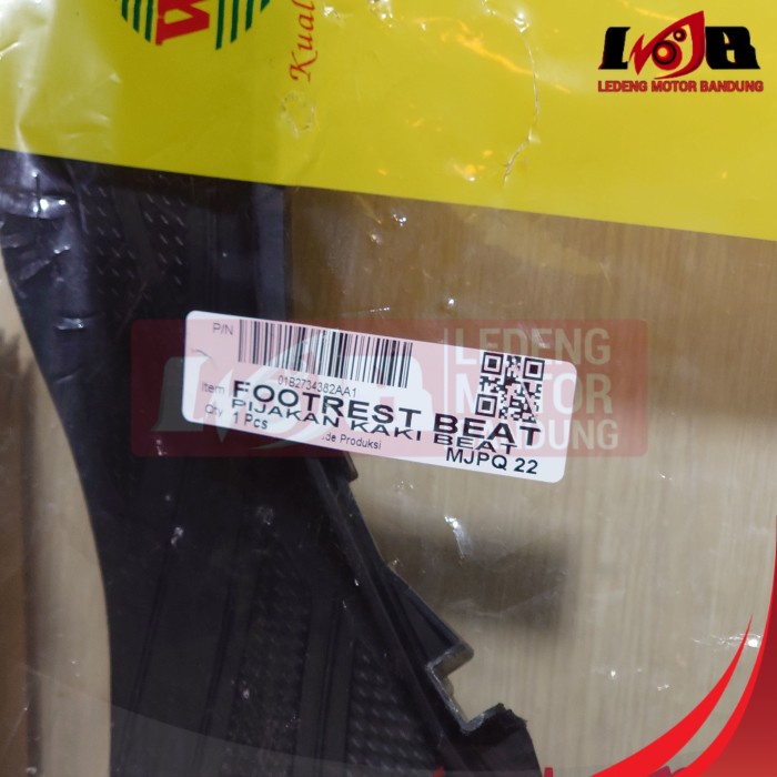 Win Footrest Atas Pijakan Kaki Beat Carbu + Tutup Aki Plastik Bagus