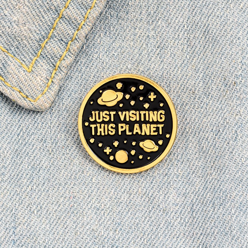 Bros Pin Desain Planet Luar Angkasa Just Visiting This Untuk Hadiah