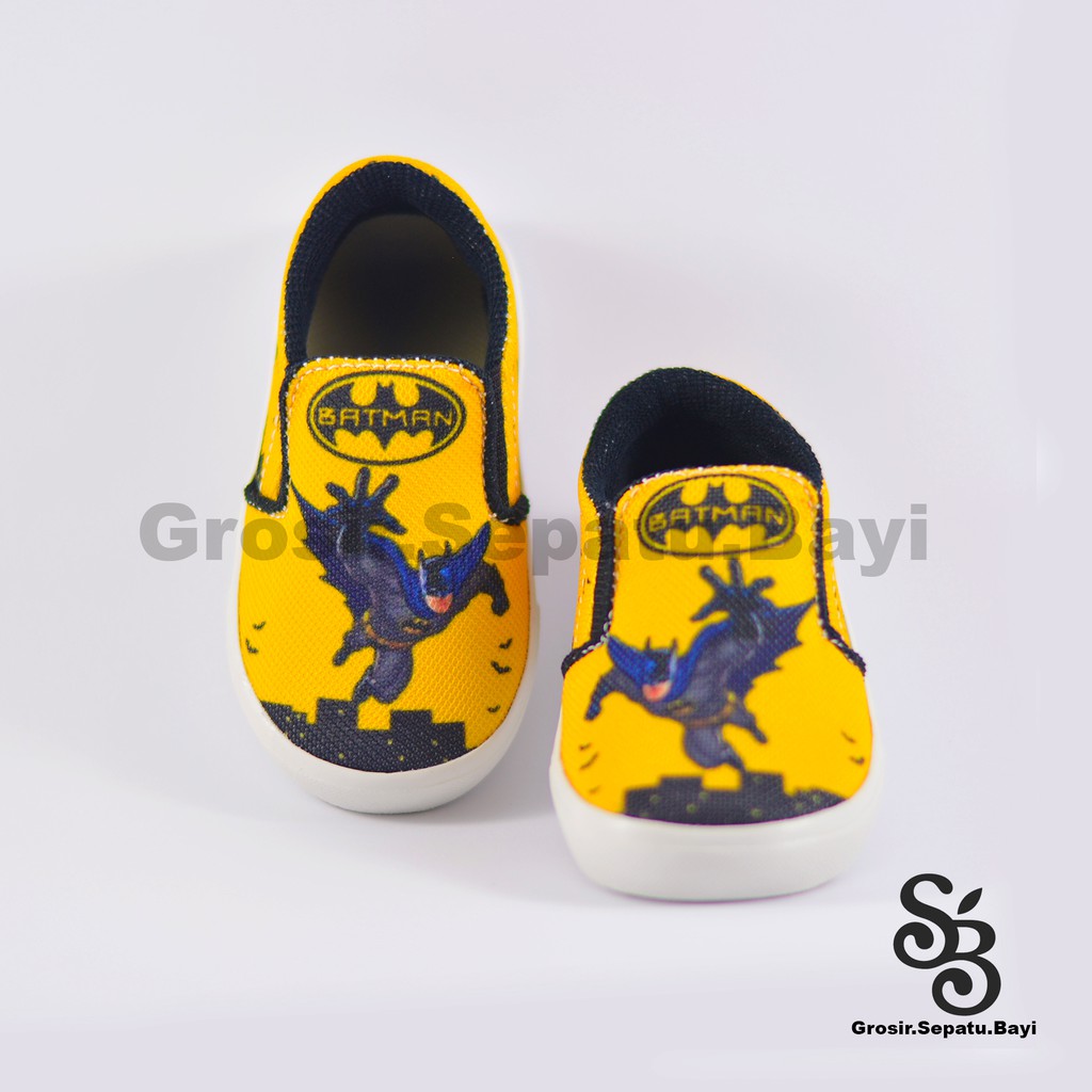 sepatu anak laki-laki karakter batman murah