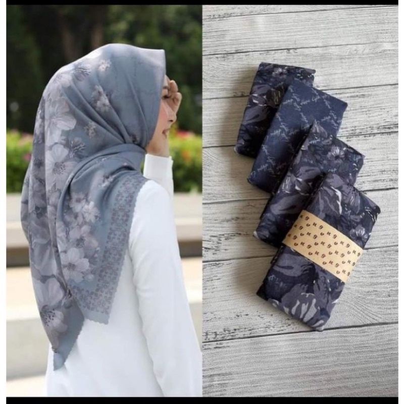 HIJAB VOAL MOTIF SEGIEMPAT LASER CUT