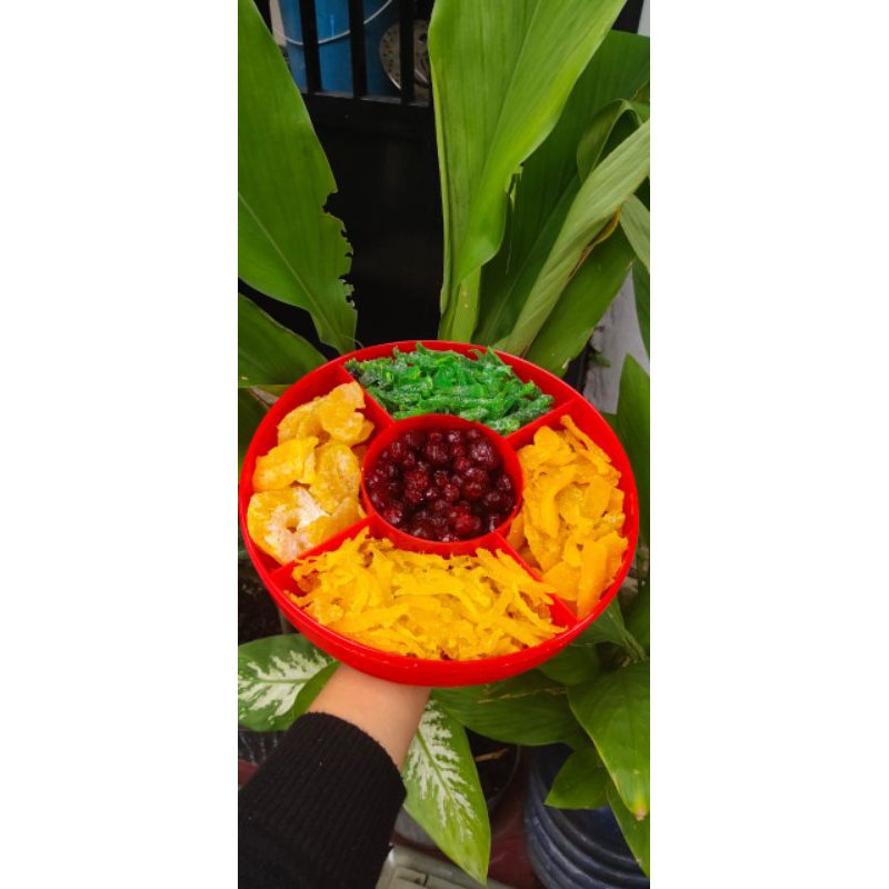 

PAKET MANISAN BUAH 900 GRAM.(cereme,nanas serut,pepaya sisir.nanas madu,melon)