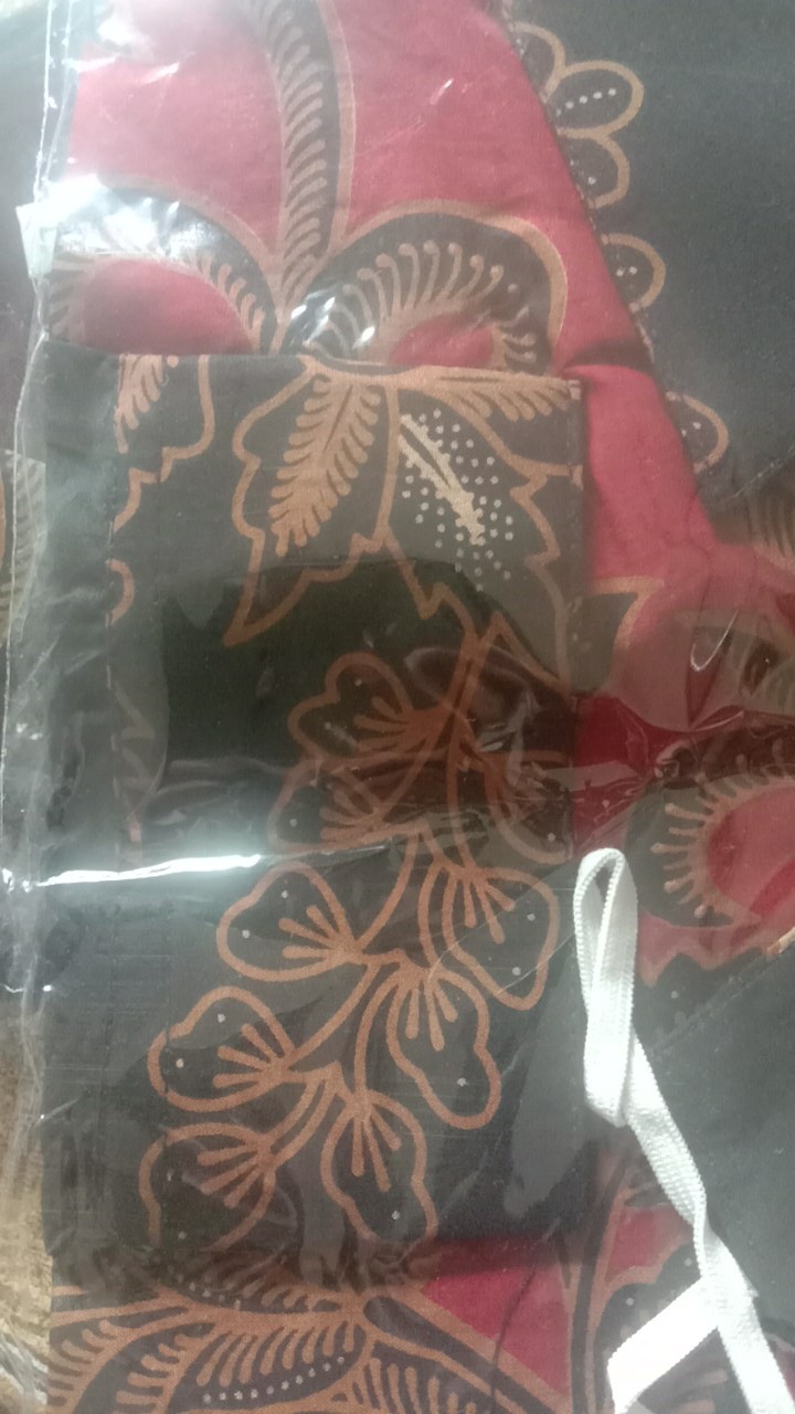 Parang Merah Kemeja Batik Pria Lengan Panjang Lapis Furing Katun Primisima Batik Solo