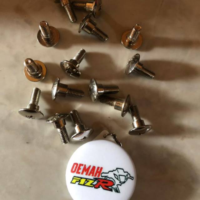 Baut body/tutup gear depan fizr/biji