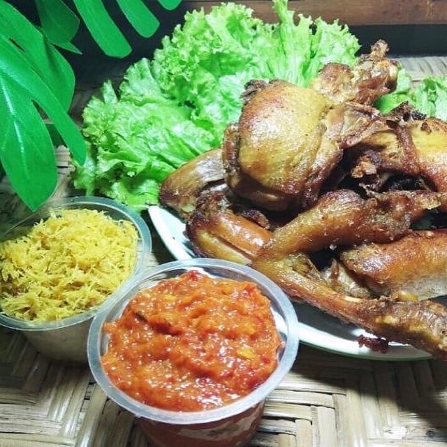 

Bebek Ungkep Vacuum & Frozen SiBlessed Srengat-Blitar