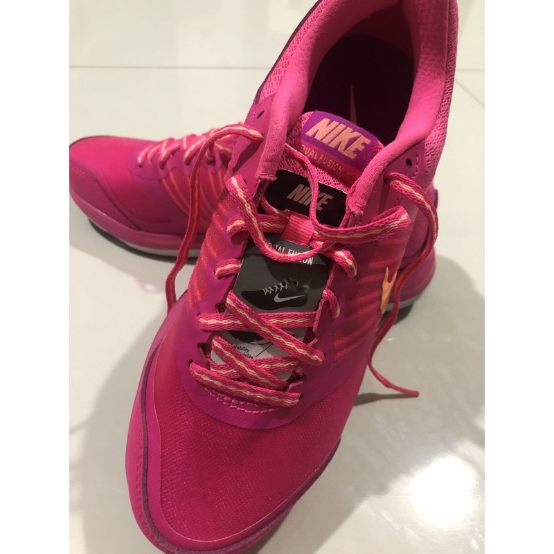 Nike women shoes