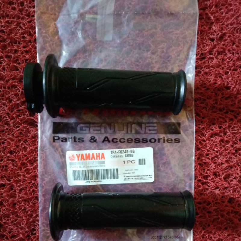 KDM_24 HANDGRIP  HAND GRIP HANDFAT HANDLE YAMAHA VIXION NEW NMAX N MAX 1PA-F6240-00