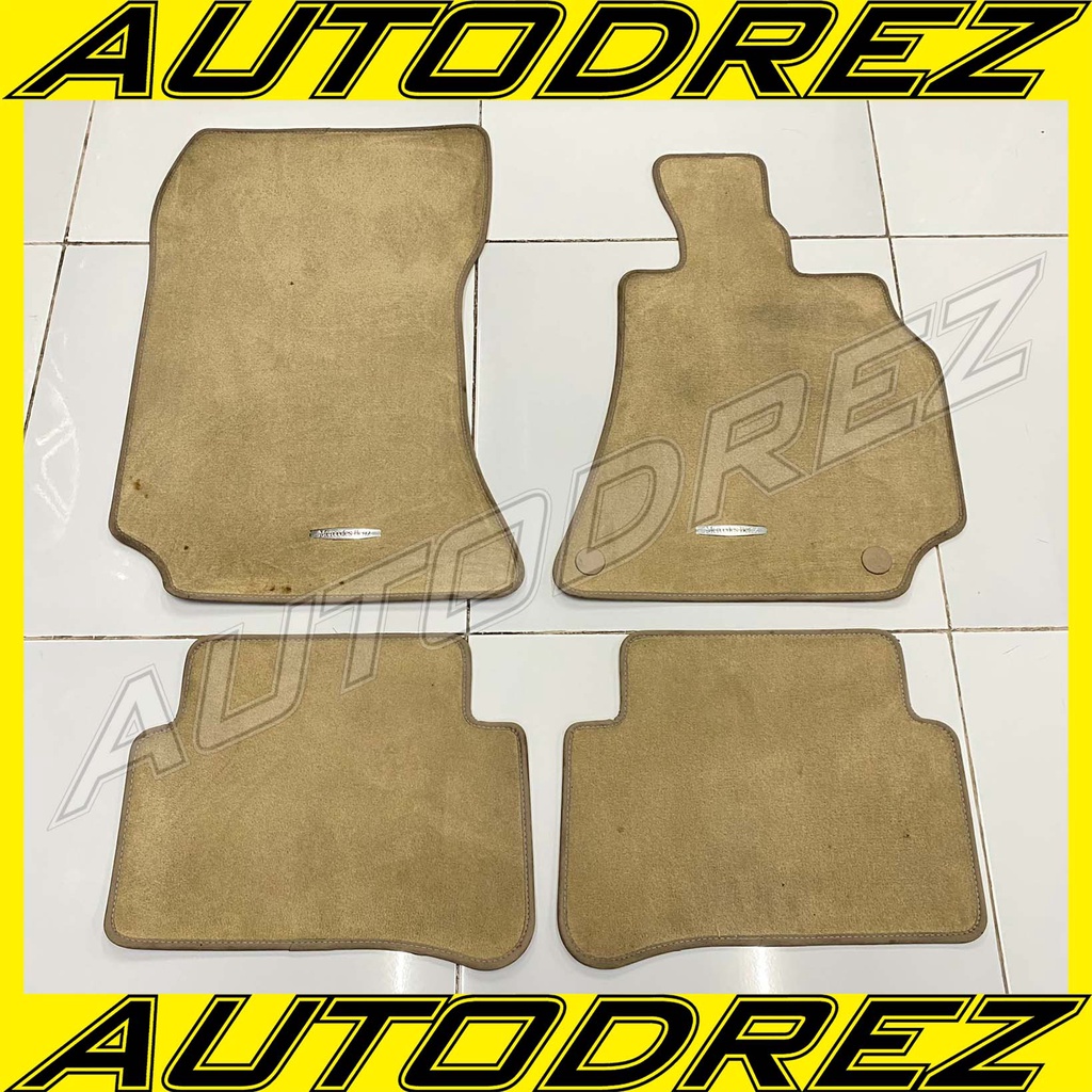 Karpet Mercy Mercedes W212 Elegance E250 E300 Original