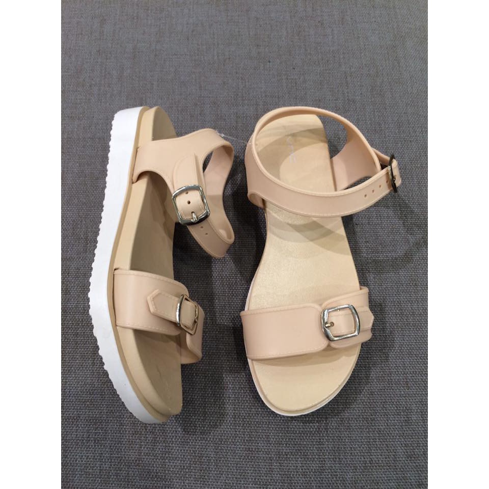 Sepatu wanita sandal vincci flat