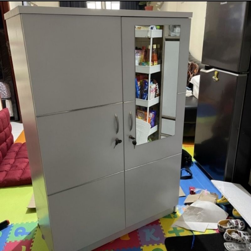 Lemari kayu 2 pintu /Lemari murah/ Lemari gantungan kunci kaca -Via Kargo